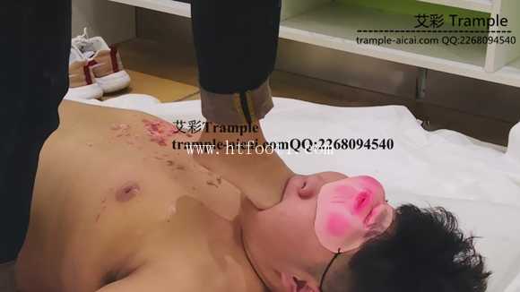 nyxywn3ao04.jpg