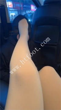 50wbn05qw43.jpg