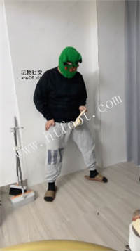mxumzgt0j10.jpg