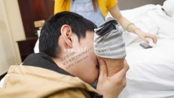 4znwxkpkfkq.jpg