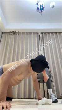 xepy05kk1pn.jpg