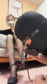4zuej4y3rm2.jpg