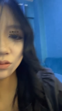 gxyefpxb5m2.jpg