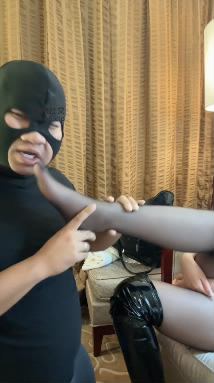 2fqqzn1b2o1.jpg