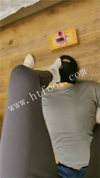 qi5az2svfw0.jpg