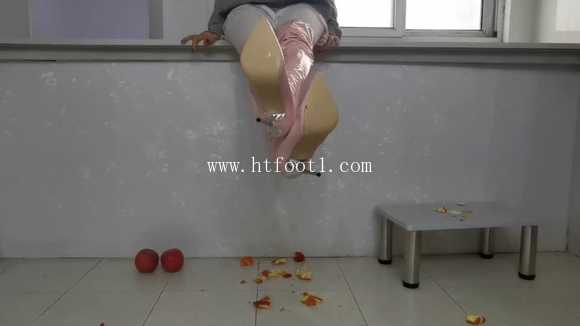 f3we0vp1dj2.jpg