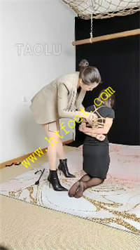 qbstwdsc1c3.jpg