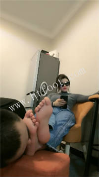 t1bv0rrcue0.jpg