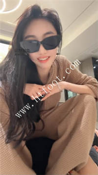 ygq3cb1evf5.jpg