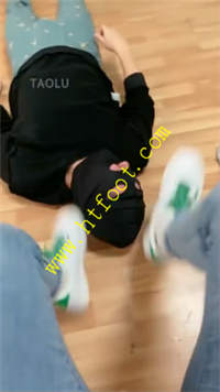 s02mijsr1lr.jpg