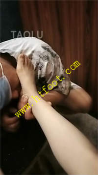 4lipkktckye.jpg