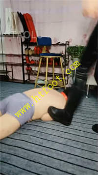 b4csclkgbxi.jpg