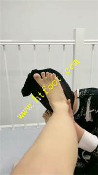 wkdcm14y2io.jpg