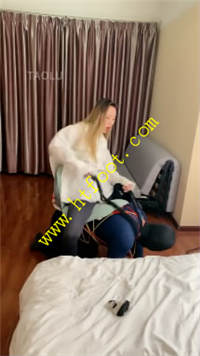 m4wy4bmskps.jpg
