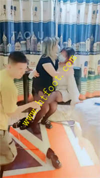 ym1sztqpobj.jpg
