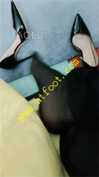 50l1oupwd05.jpg