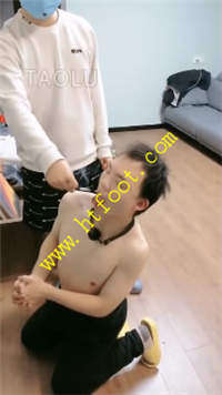d0l3w0agkr3.jpg