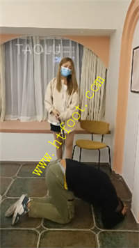 ahuxdlg5dl3.jpg