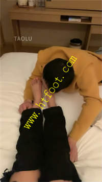 20uit423dj2.jpg