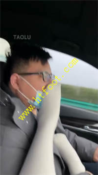 ptxse4yq5yq.jpg