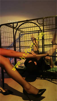 xokc3nj40m0.jpg