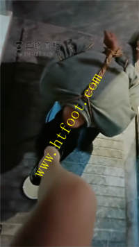 zp1hezatxou.jpg