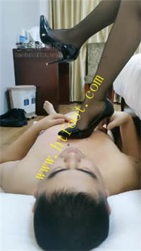 f4it4qfkbr2.jpg