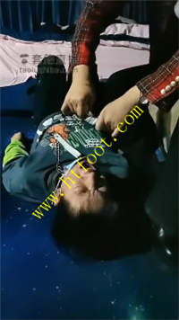 52ywuytpmdc.jpg