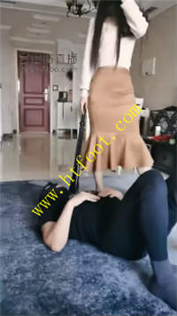 qvwfi4fulmd.jpg