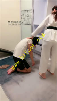 jaoq4mj30sn.jpg
