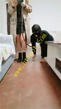 reuk4bwfycw.jpg