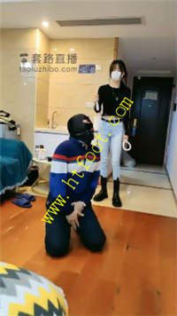 yx5qgt3laee.jpg