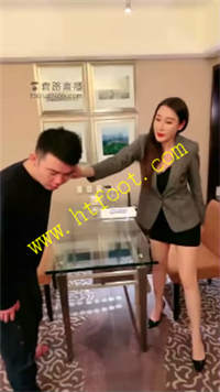 mkwjacmo1j4.jpg