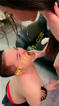 tm1xcqmkhkm.jpg