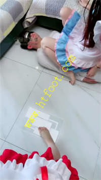 s40tn1t354a.jpg