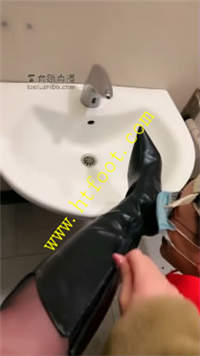 qr1riultbsp.jpg