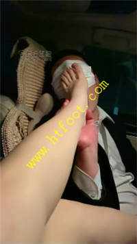 efm31gdacdf.jpg