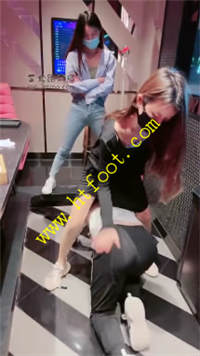 wzr5txk5yms.jpg