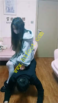 pbiey0waf01.jpg