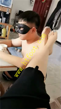 lz0aj5zexbp.jpg