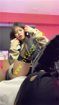 1qkqn2xjyeu.jpg