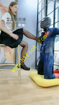 zstnj1g2vpa.jpg