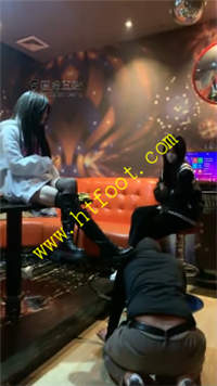 re3014qlekc.jpg