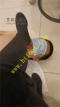 2bvvu34grjx.jpg