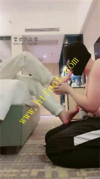 yzg5uelzubd.jpg