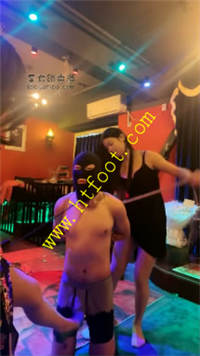 ho52b4yfc2s.jpg
