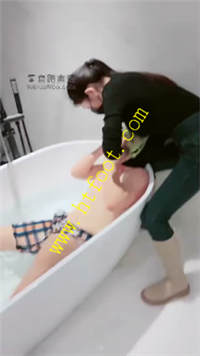 bkafhx1fgsp.jpg