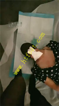 b4giayqcpcw.jpg