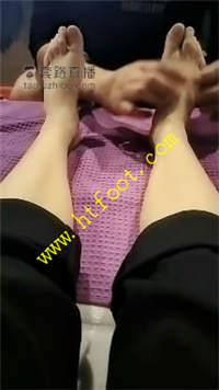 icevzbuxx1c.jpg