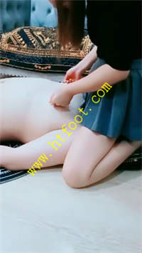 1lm1y440p11.jpg